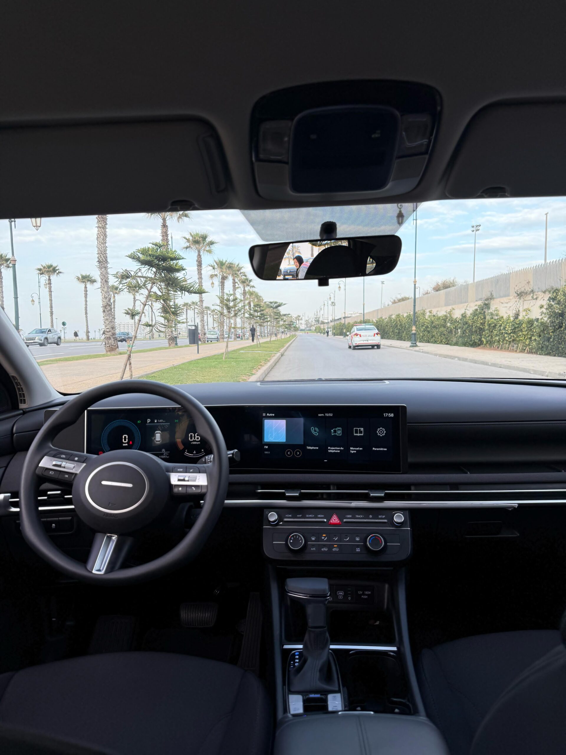 
								Hyundai Tucson full									