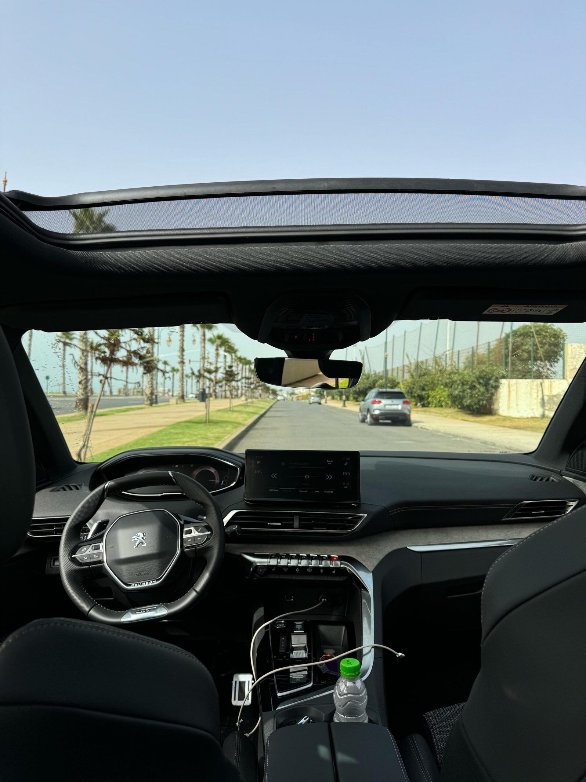 
								Peugeot 3008 GT full									
