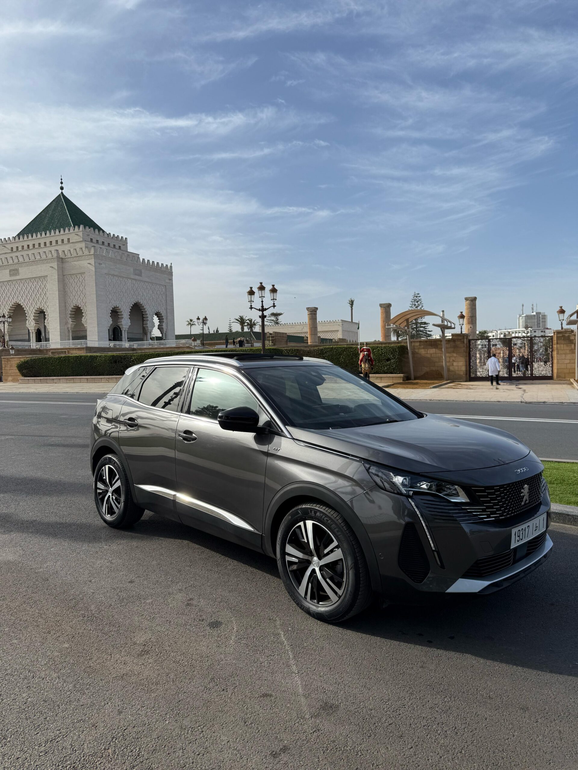 
								Peugeot 3008 GT full									