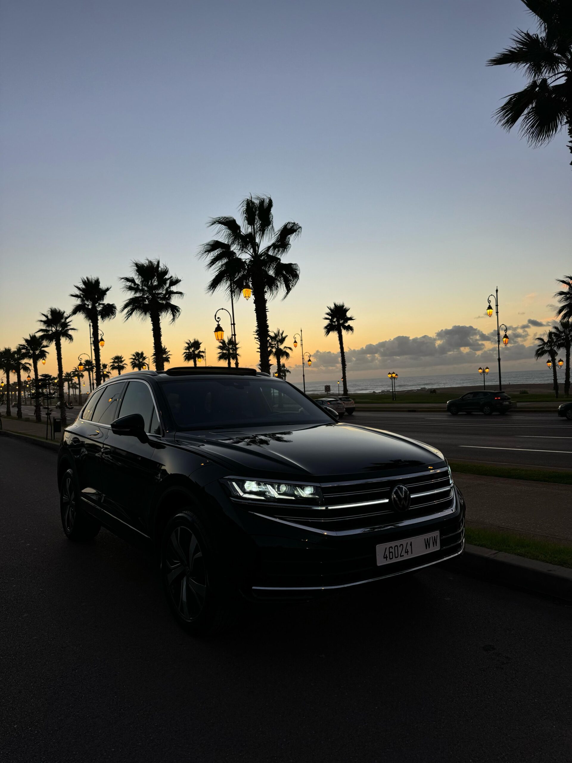 
								Volkswagen Touareg full									