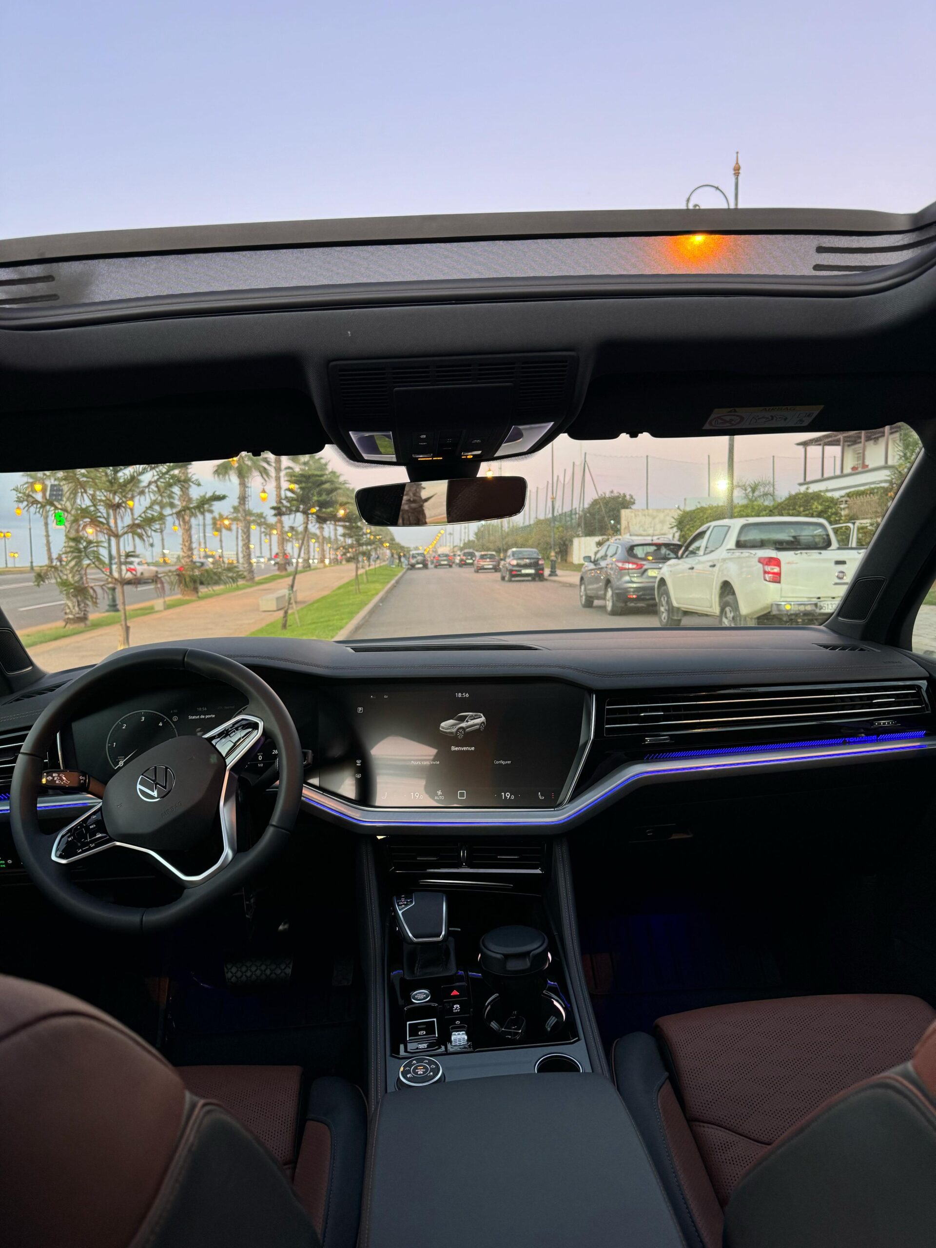 
								Volkswagen Touareg full									