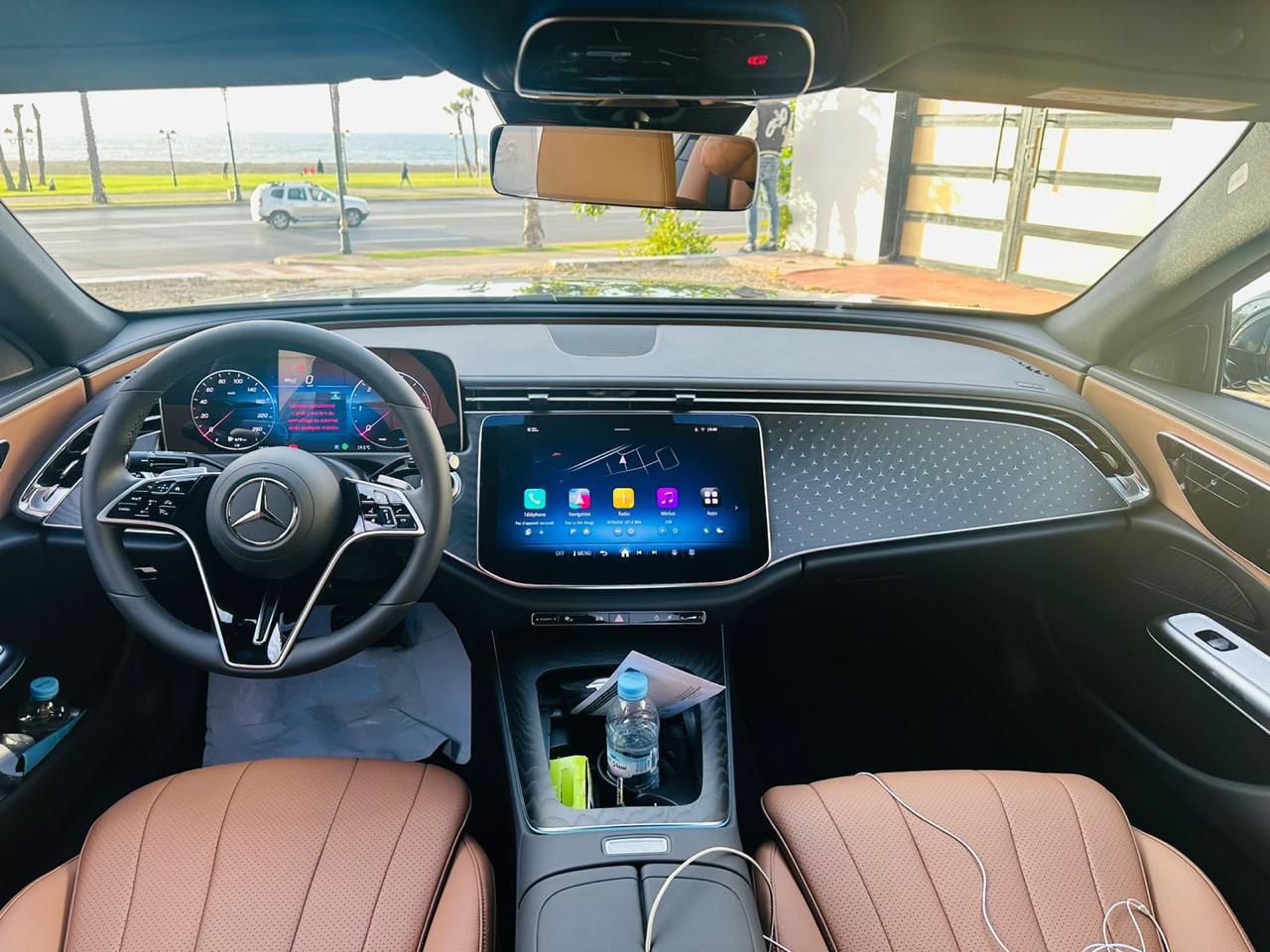 
								Mercedes Classe E 220 full									