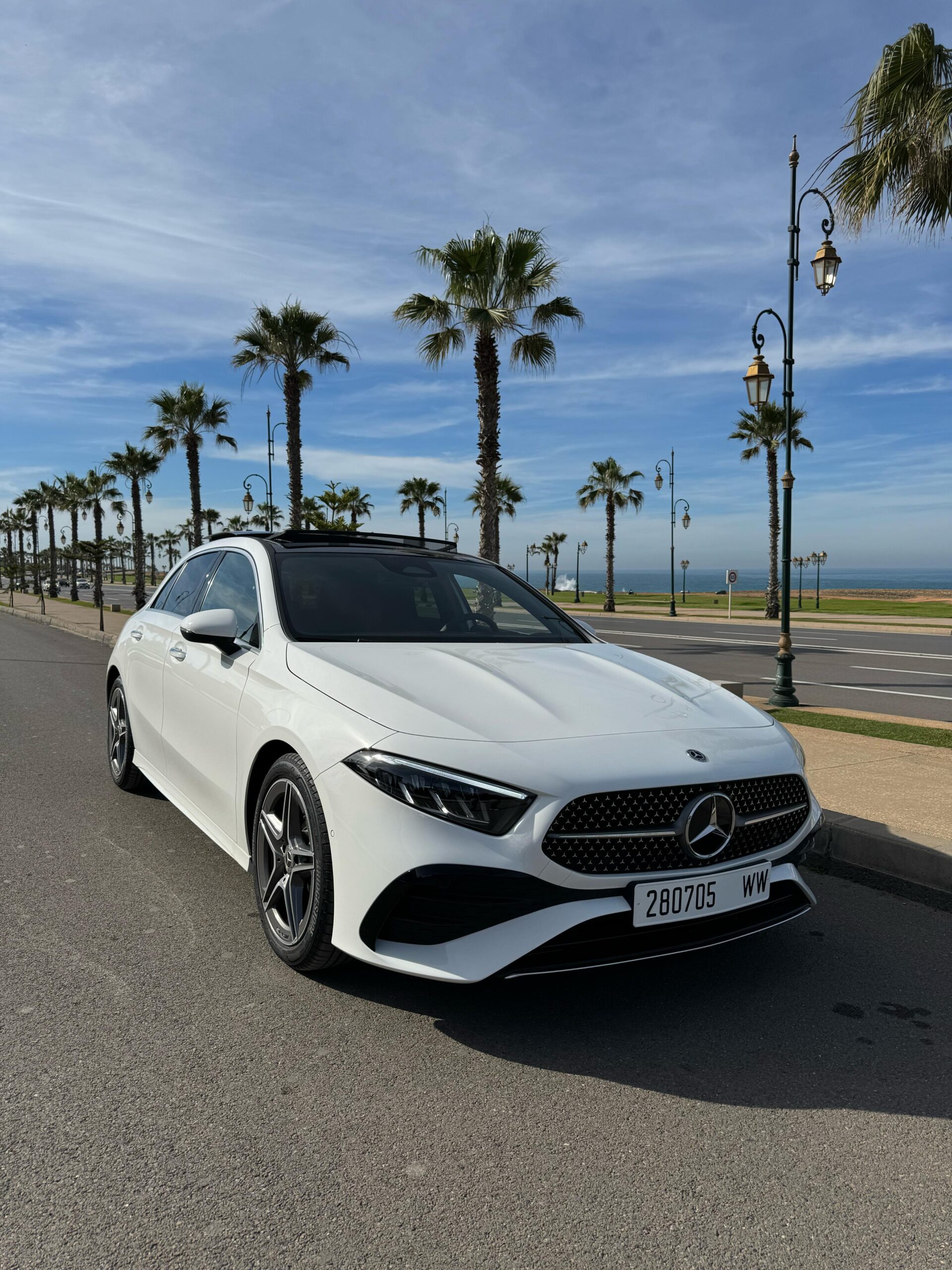 
								Mercedes Classe A200 Pack AMG full									