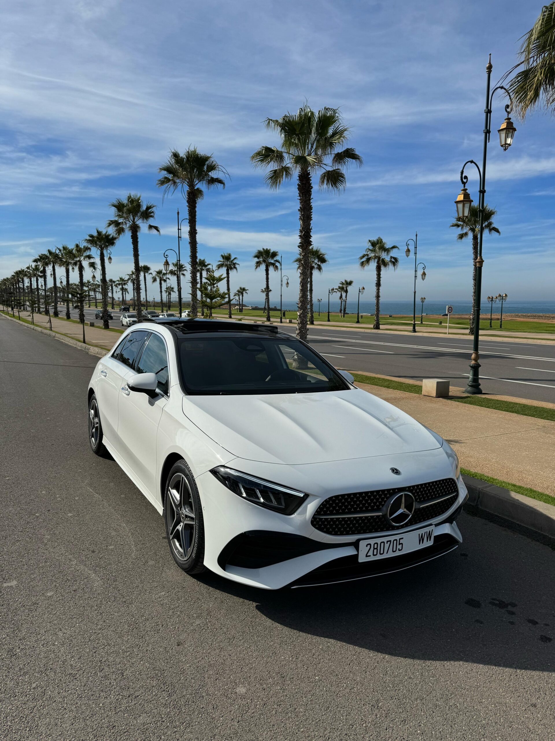 
								Mercedes Classe A200 Pack AMG full									