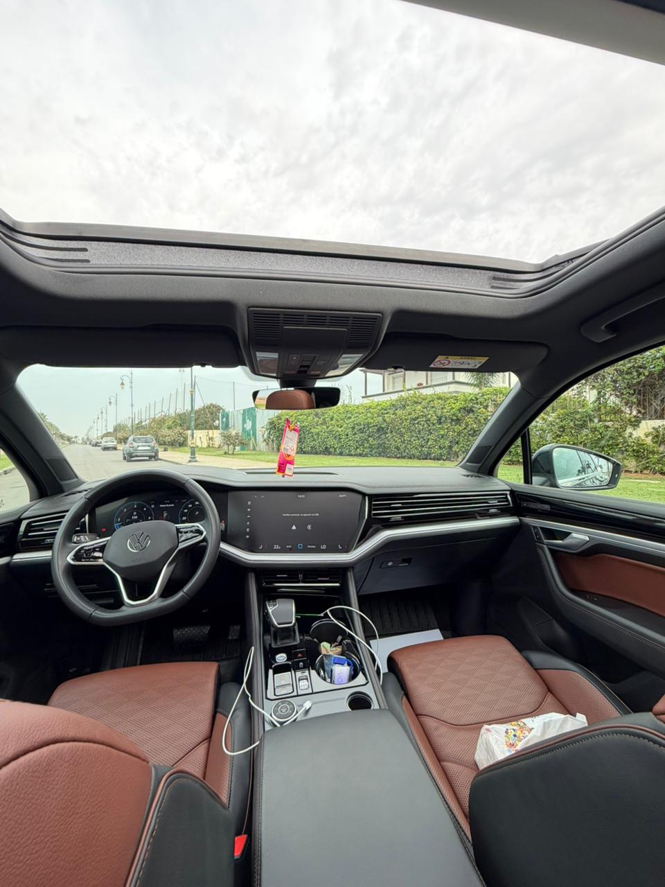 
								Volkswagen Touareg full									