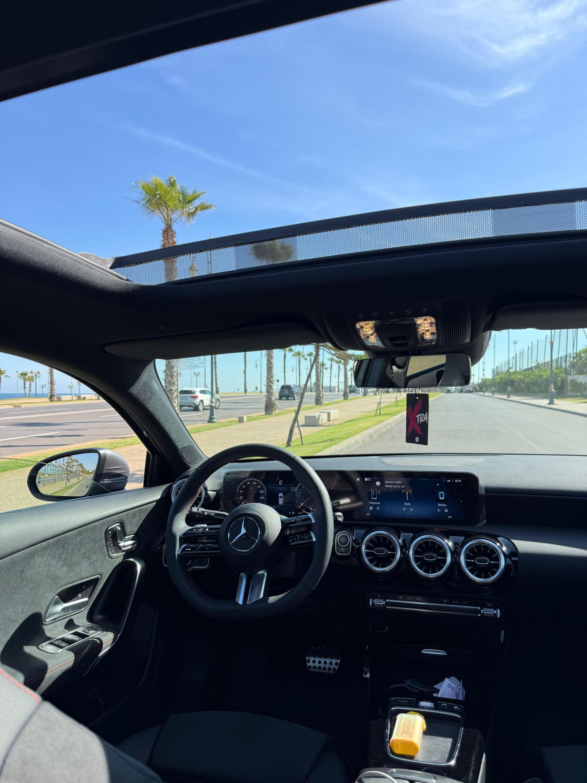 
								Mercedes Classe A200 Pack AMG full									