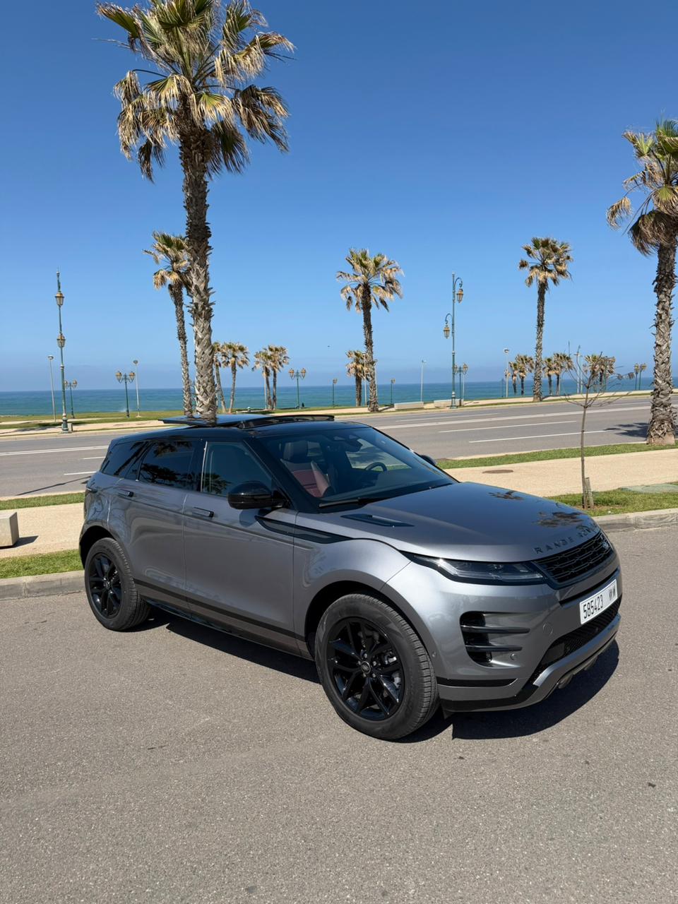 
								Range Rover Evoque full									