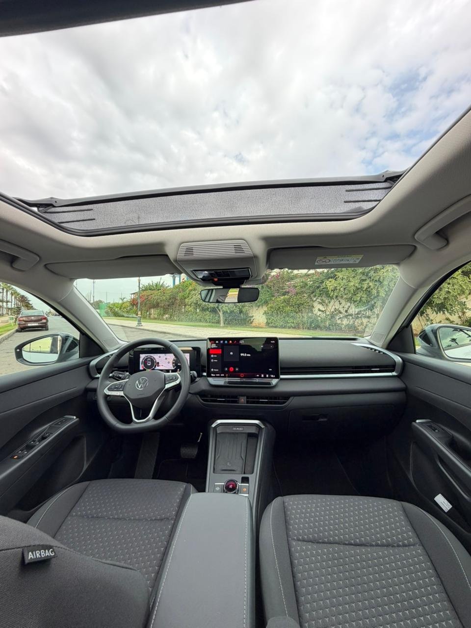 
								Volkswagen T-Roc 2ᵉ génération full									