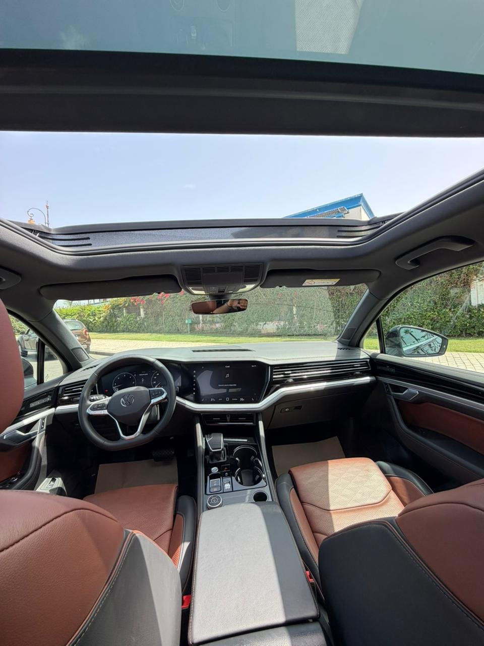 
								Volkswagen Touareg 3ᵉ génération full									